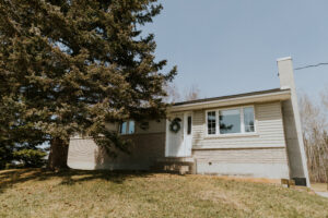 866111 Uno Park Rd.