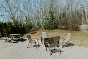 866111 Uno Park Rd.