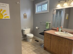 245 Pine Street W