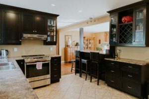 740 Lakeshore Road