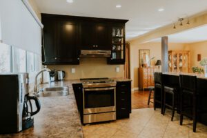 740 Lakeshore Road