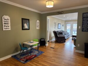 245 Pine Street W