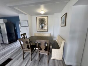 45 Maple Street S