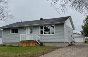 245 Pine Street W