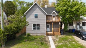 54 Lakeshore Rd.