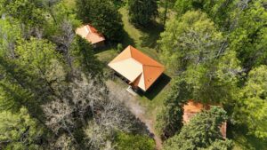 692 Dawson Point Rd.