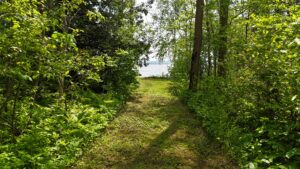 692 Dawson Point Rd.