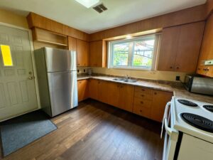 555 Rorke Ave.