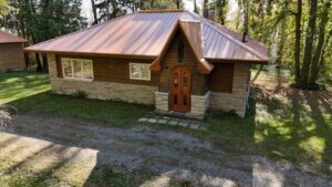 692 Dawson Point Rd.