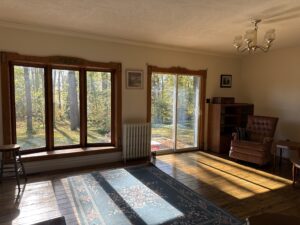 692 Dawson Point Rd.