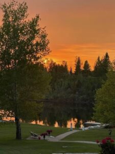2 Lakeshore Avenue