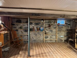 1272 Lakeshore Road