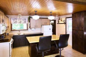7122 Twin Lakes Road C3