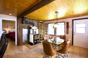 7122 Twin Lakes Road C3