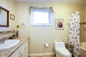 982163 Belle Vallee Rd